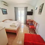 Apartments Pier